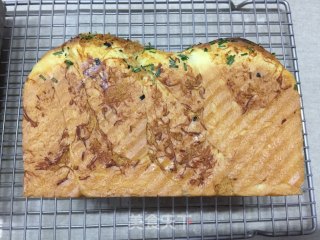 香葱肉松吐司的做法步骤：20
