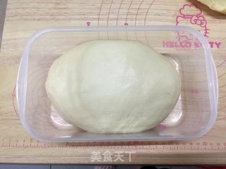 炼乳红豆手撕小吐司的做法步骤：6