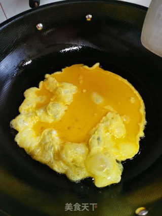 香葱炒蛋的做法步骤：4