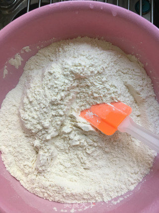 牛肉刀削面的做法步骤：1