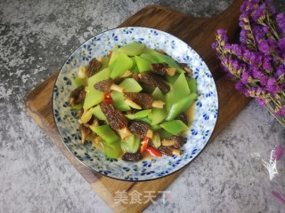 羊肚菌炒莴笋的做法步骤：10
