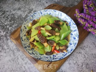 羊肚菌炒莴笋的做法步骤：11