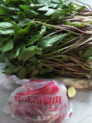 河芹蒸饺的做法步骤：1