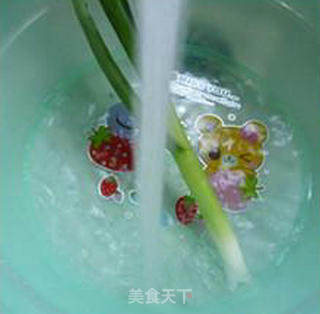 笋尖炒鹅肠的做法步骤：4
