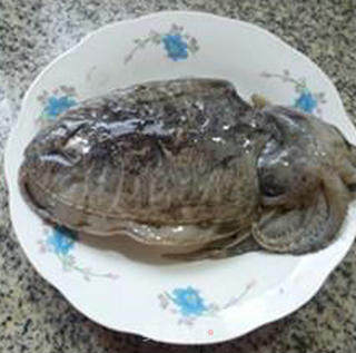 笋干菜炒乌贼的做法步骤：1