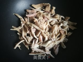 香菜炒羊肚的做法步骤：5