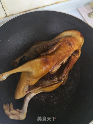 姜母鸭的做法步骤：4