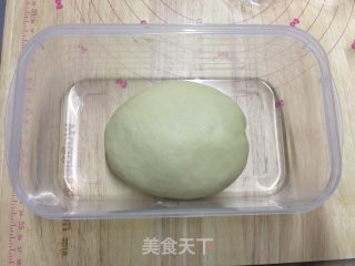 酥皮红豆包的做法步骤：5