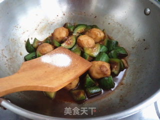 红烧丝瓜墨鱼丸的做法步骤：8