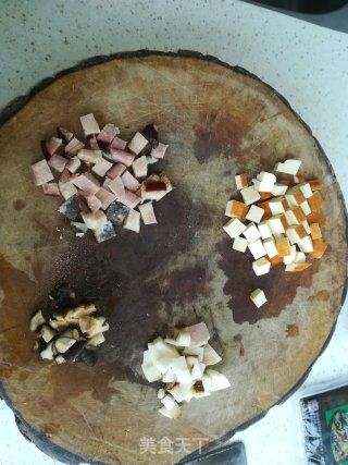 腊肉炒杂蔬的做法步骤：3