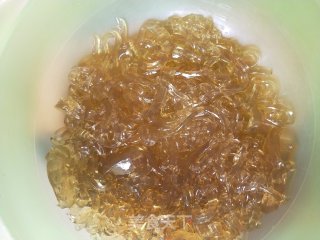 凉菜～拌海凉粉的做法步骤：1