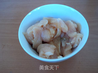 鸡胸肉炒木耳小白菜的做法步骤：4