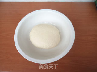 韭菜木耳鸡蛋馅煎饺的做法步骤：2