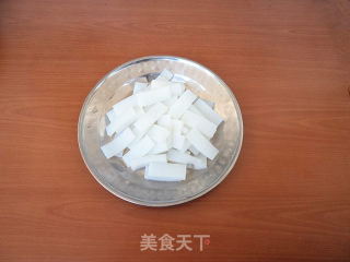 芹菜炒焖子的做法步骤：3