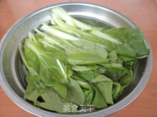 小白菜炒鸡蛋的做法步骤：1