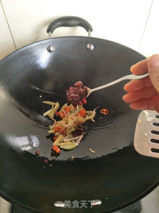 鱼香肉丝杏鲍菇的做法步骤：4