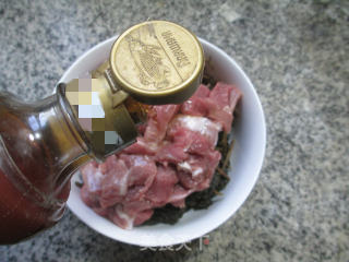 梅干菜蒸里脊肉的做法步骤：6