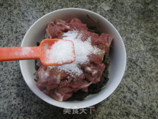 梅干菜蒸里脊肉的做法步骤：11