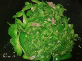 青椒炒苦瓜的做法步骤：8