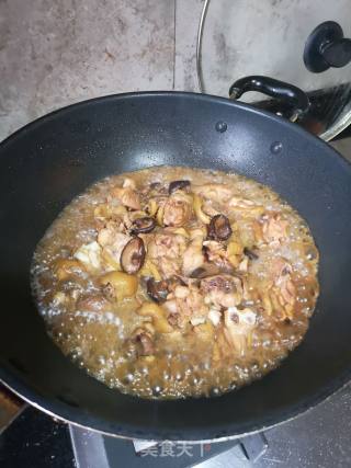 黄焖鸡腿的做法步骤：7