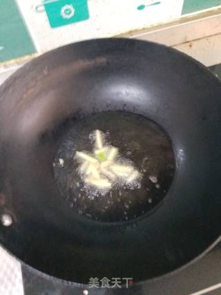 炒熟面条的做法步骤：5