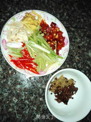 麻辣田鸡的做法步骤：3