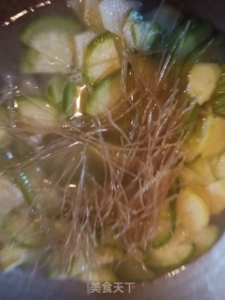 “”萝卜”萝卜豆腐汤的做法步骤：5