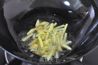 酸菜肥牛面的做法步骤：6