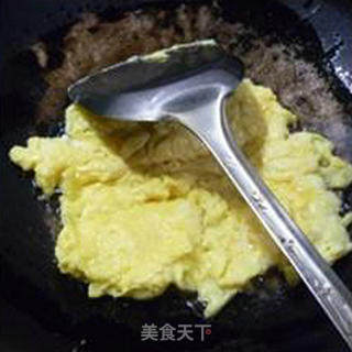 开洋芥蓝炒鸡蛋的做法步骤：9