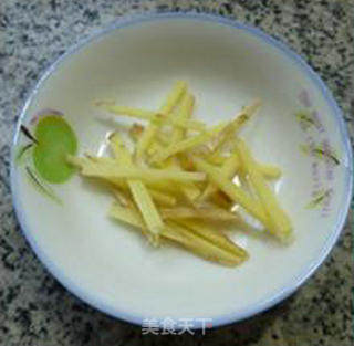 韭菜芽炒小白虾的做法步骤：3