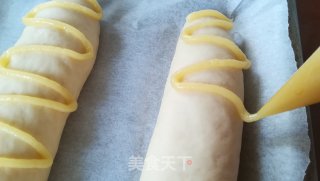 椰蓉馅毛毛虫面包的做法步骤：18