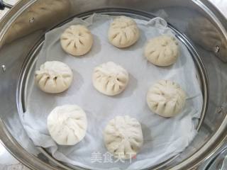 韭菜虾仁猪肉包子的做法步骤：13