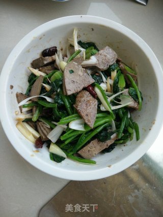菠菜拌猪肝的做法步骤：9