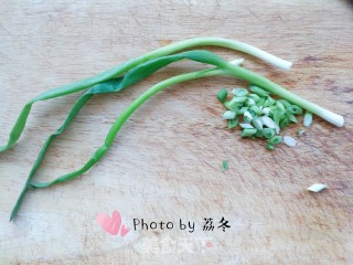 槐花包子的做法步骤：5