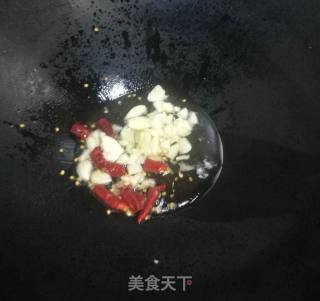 香芹炒香干的做法步骤：3