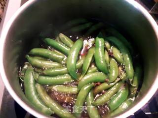 盐水煮豌豆的做法步骤：2