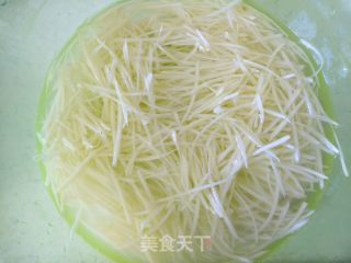 炒三丝的做法步骤：1