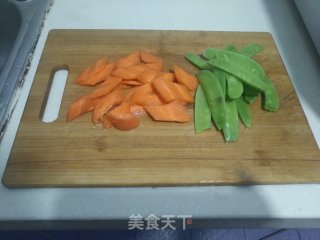 清炒荷兰豆山药的做法步骤：3