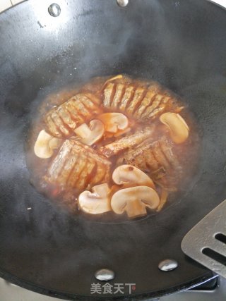 茄汁带鱼的做法步骤：6