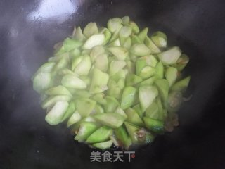 虾皮炒丝瓜的做法步骤：7