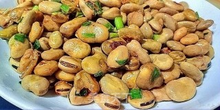葱香嫩胡豆的做法步骤：9