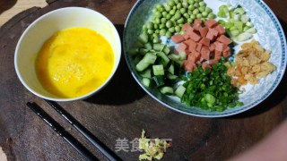 时鲜蛋炒饭的做法步骤：5