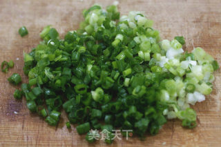 蒜蓉粉丝蒸虾的做法步骤：3