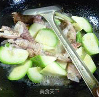 虾蛄炒西葫芦的做法步骤：10