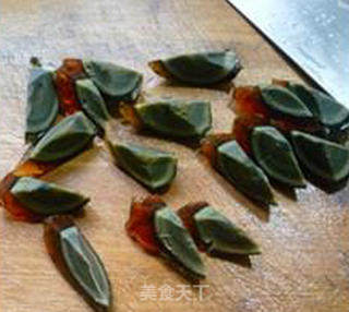 大蒜皮蛋炒腐竹的做法步骤：7