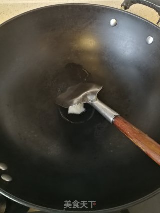 黄瓜皮蛋汤的做法步骤：1