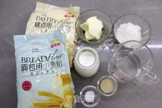 牛角小面包的做法步骤：1