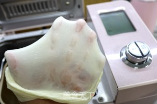 牛角小面包的做法步骤：3