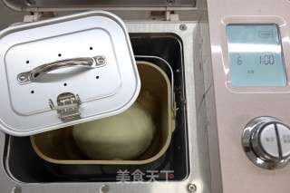 牛角小面包的做法步骤：4
