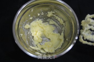 双色卷卷曲奇的做法步骤：4
